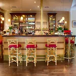 酒店 校园花园商务酒店