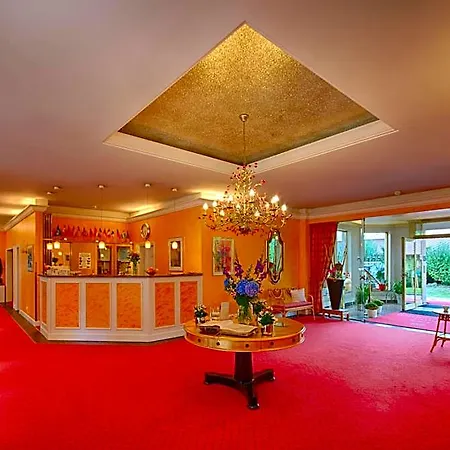Campus Garden Businesshotel 4*