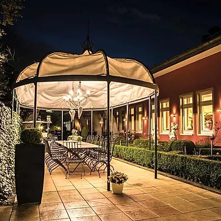 Hotel Campus Garden Businesshotel 4*