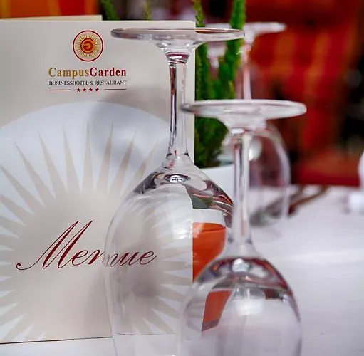 校园花园商务酒店 伊瑟隆