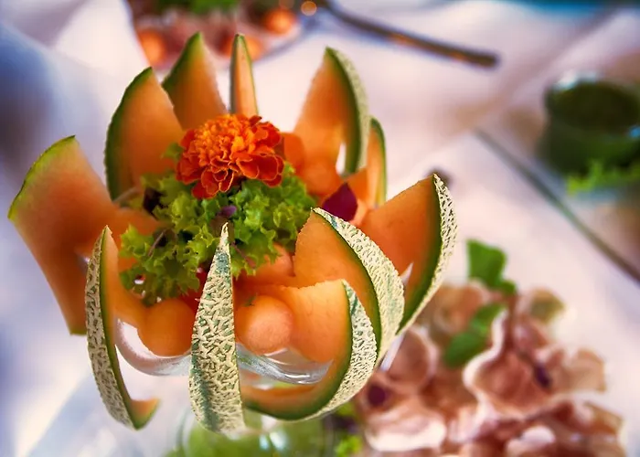 校园花园商务酒店