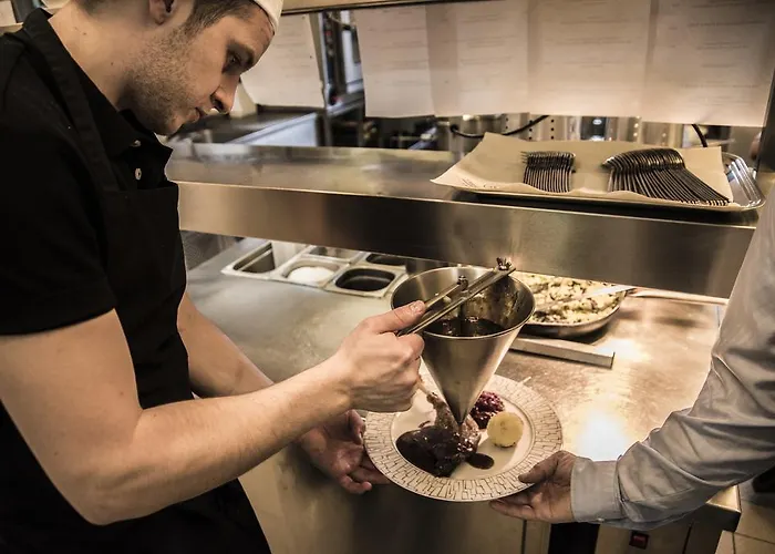酒店 校园花园商务酒店 伊瑟隆